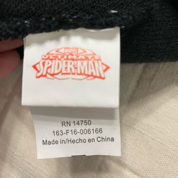 Marvel Spider-Man Hat   - Picture 4 of 5